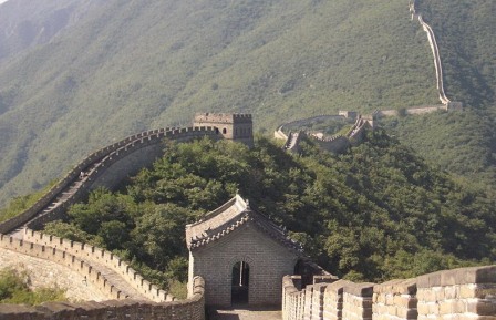 800px-Great_wall_of_china-mutianyu_3