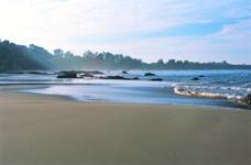 C:\Documents and Settings\\ \ngapali_beach.jpg