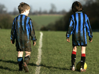 http://www.danko.ru/dankoASPX/media/Send/Football%20kids/Kids-and-football__1532442a.jpg