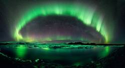 http://images.astronet.ru/pubd/2011/05/17/0001251726/aurora_vetter_2000.jpg
