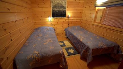 : : https://shop.destinationlapland.com/images/cot_images/large/5/large_c001025-i001782-20130620_114401.jpg